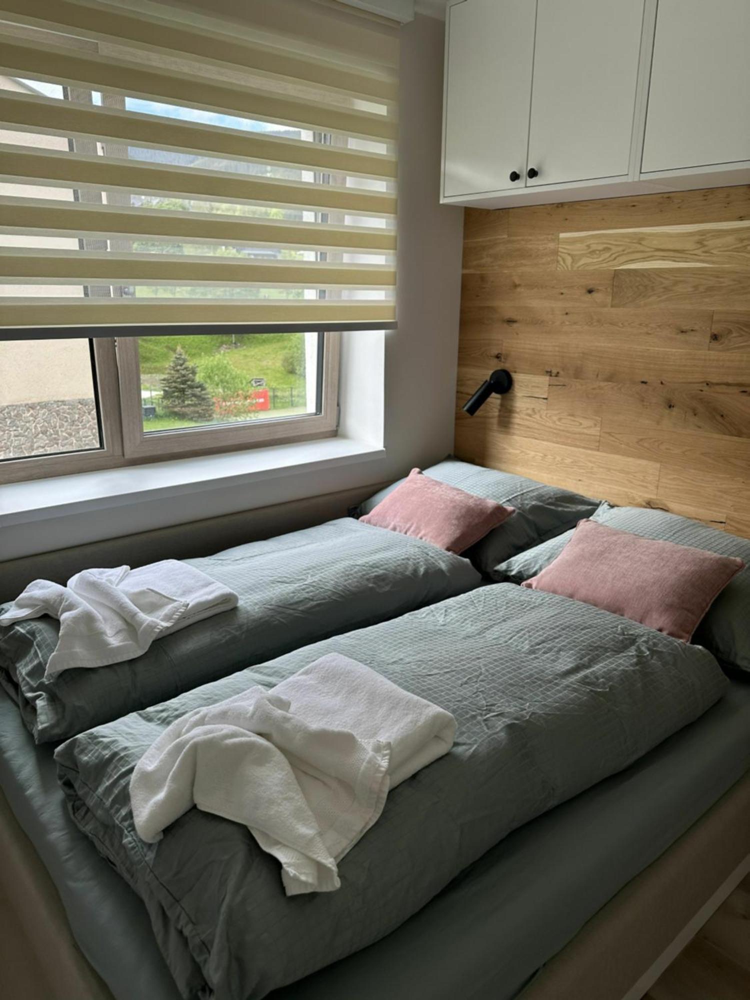 Apartman Oriens เปตส์ปอตสเนซโค ภายนอก รูปภาพ